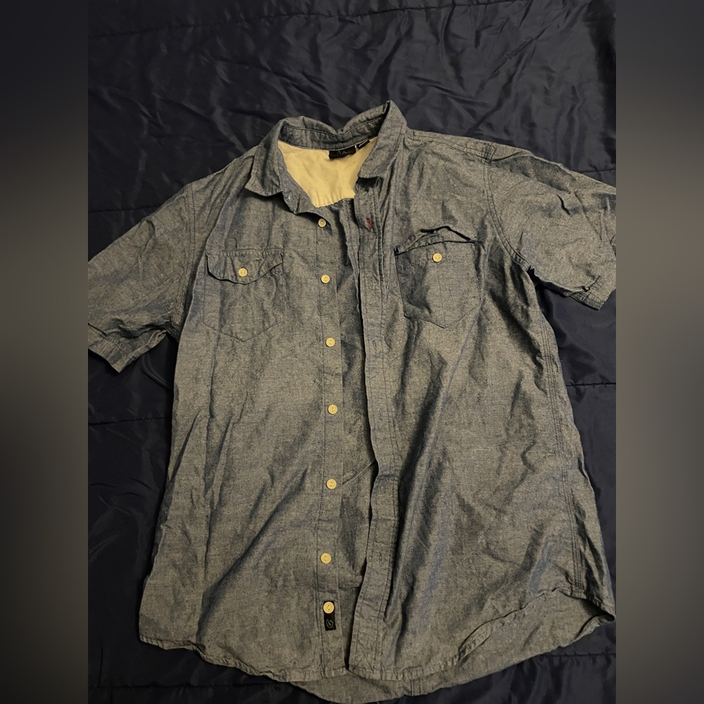 Short Sleeve Button up